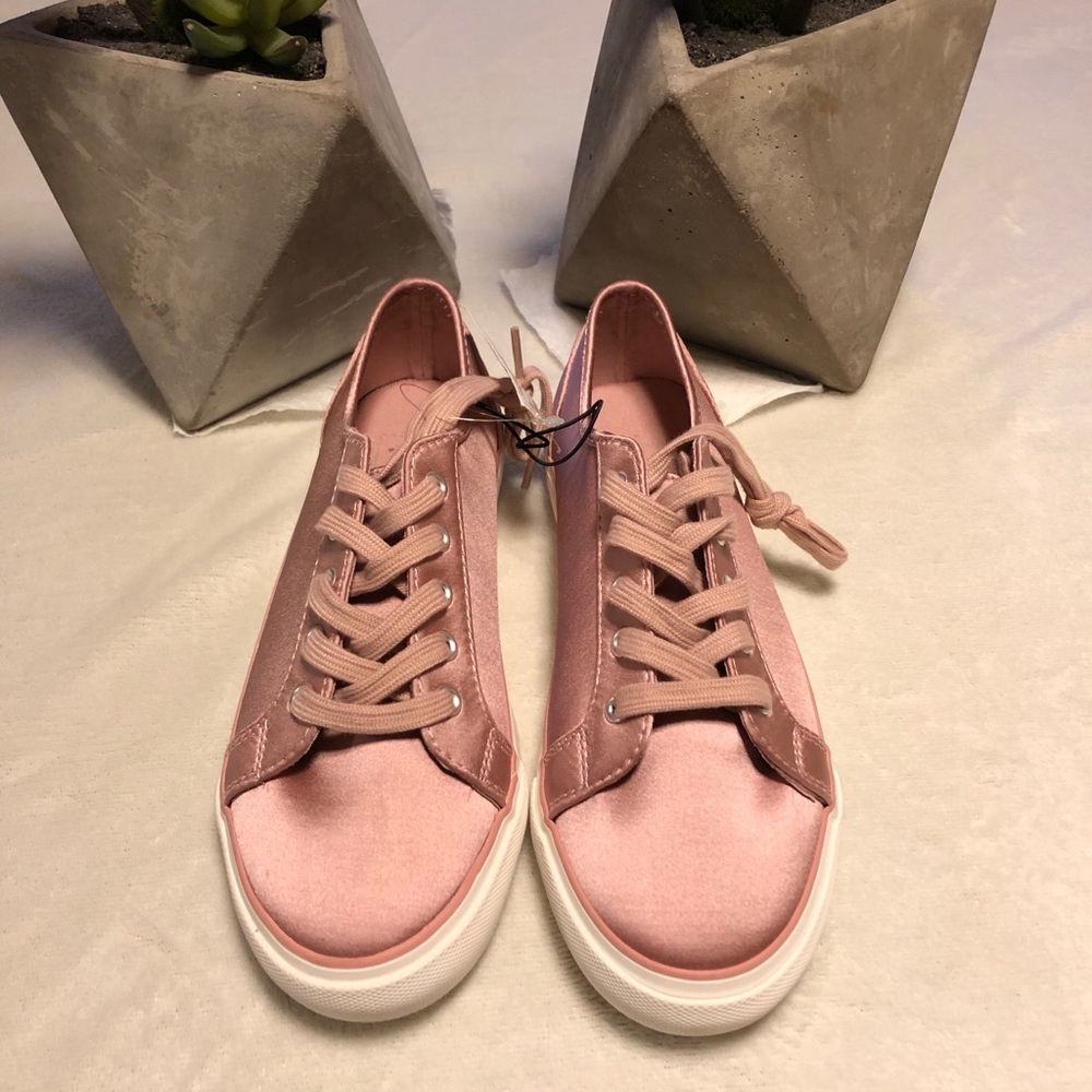 GAP rose gold shoes